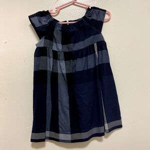 Burberry dress 2y